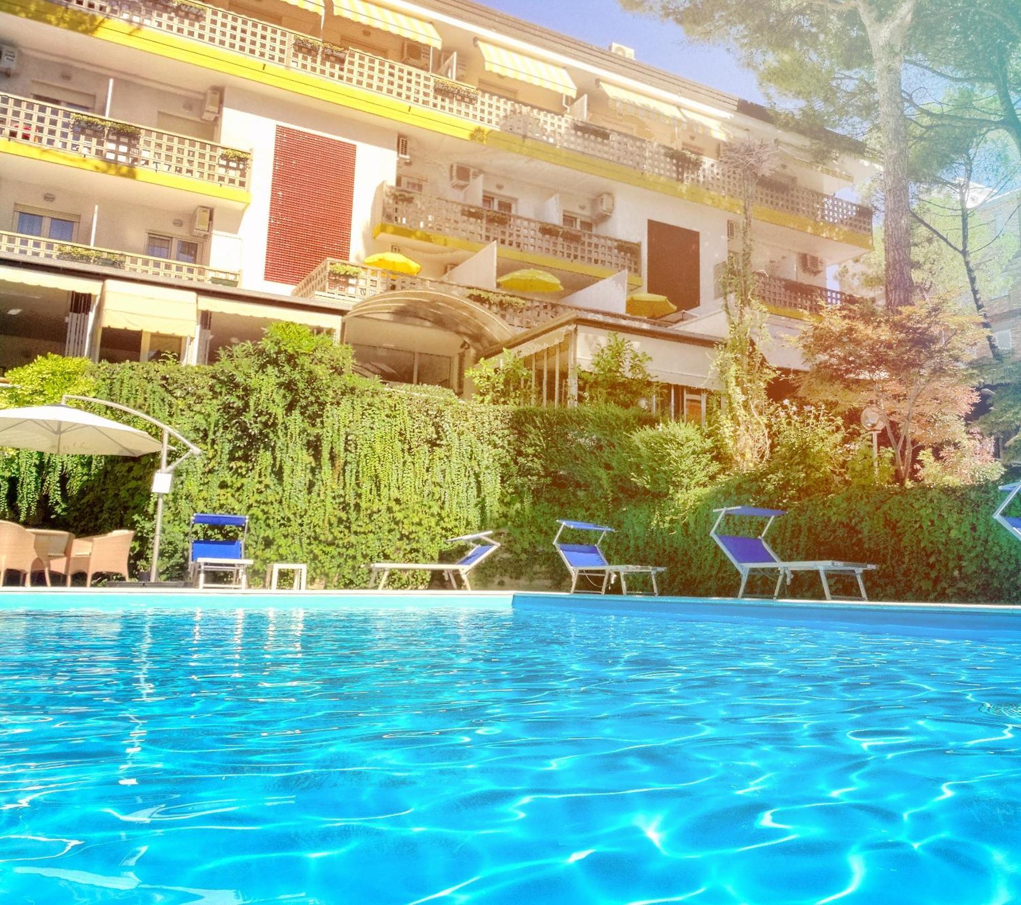 Hotel Abbazia لينانو سابيادورو المظهر الخارجي الصورة